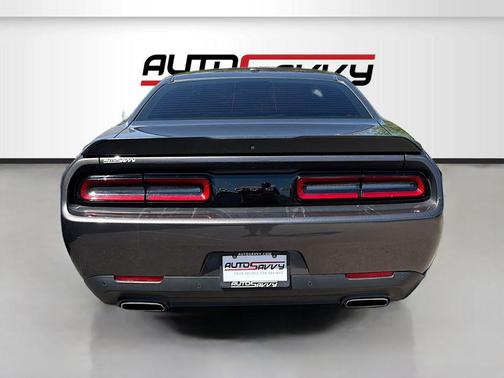 Granite Pearlcoat 2023 Dodge Challenger GT