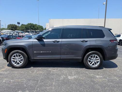 2024 Jeep Grand Cherokee L Laredo