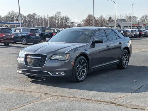 2018 Chrysler 300 S