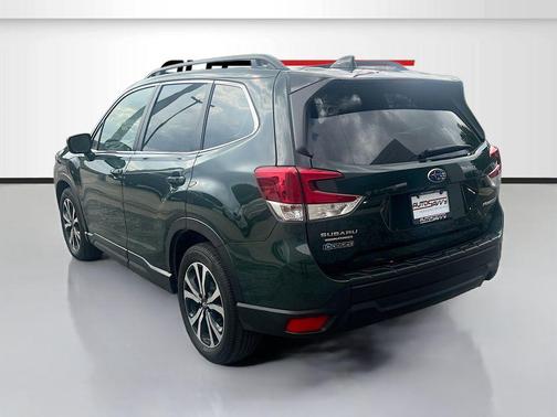 Cascade Green Silica 2024 Subaru Forester Limited