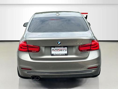 Platinum Silver Metallic 2018 BMW 330 330i