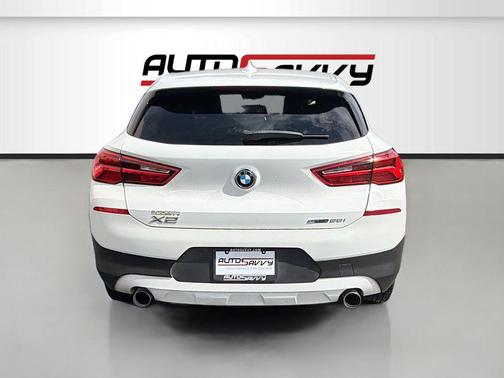 Alpine White 2018 BMW X2 sDrive28i