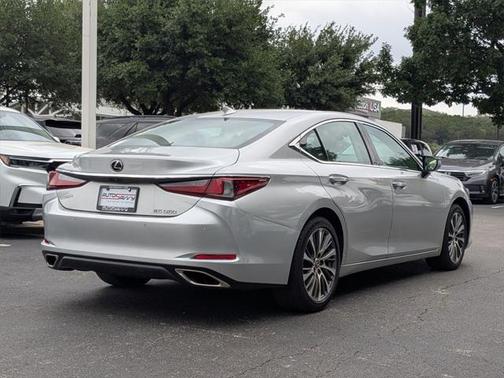2019 Lexus ES 350 Base