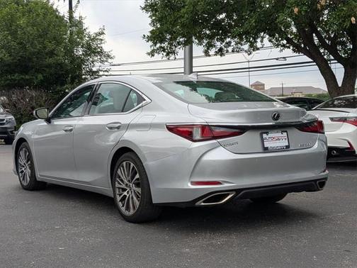 2019 Lexus ES 350 Base