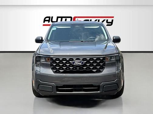 CARBONIZED GRAY METALLIC 2025 Ford Maverick XL