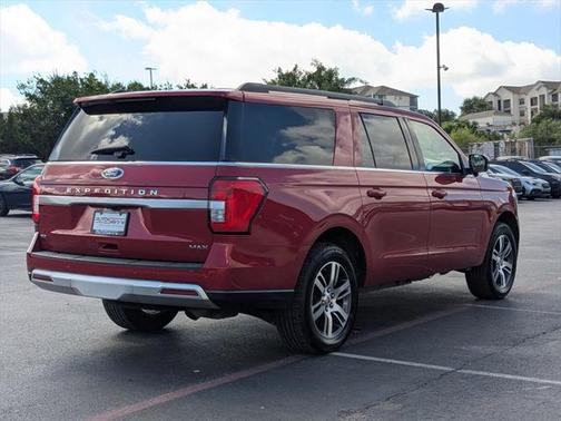 2022 Ford Expedition Max XLT