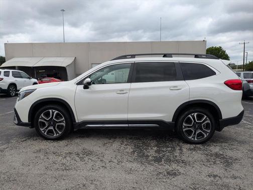 2023 Subaru Ascent Limited 8-Passenger