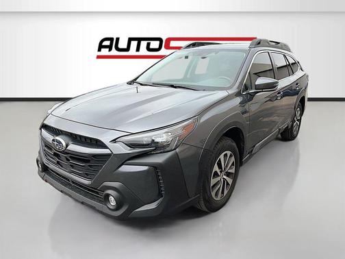 Magnetite Gray Metallic 2025 Subaru Outback Premium