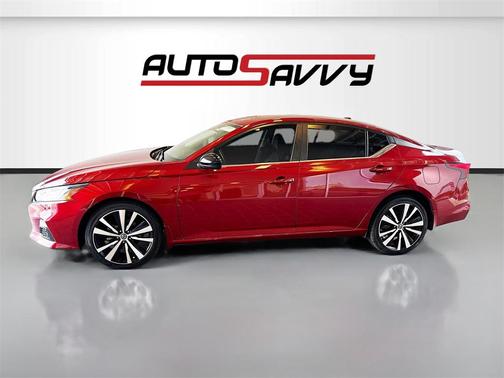 2022 Nissan Altima SR Intelligent AWD