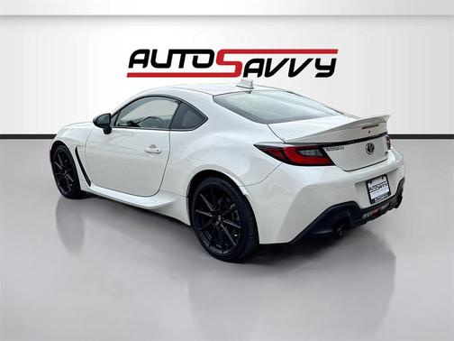 2023 Toyota GR86 Premium