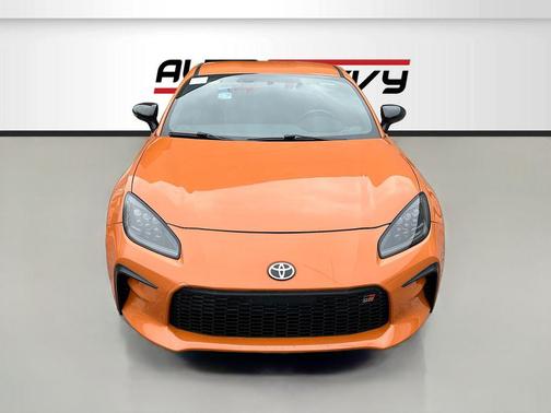 2023 Toyota GR86 Base