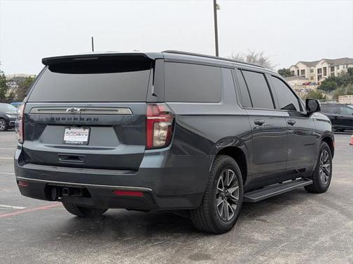 2021 Chevrolet Suburban 4WD Z71