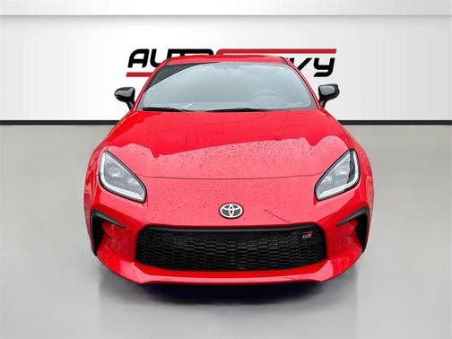 2024 Toyota GR86 Premium