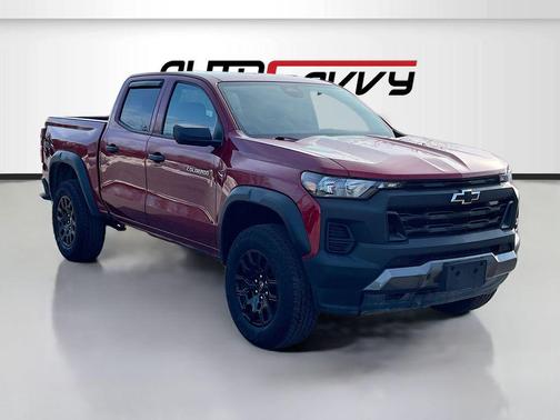 Radiant Red Tintcoat 2024 Chevrolet Colorado Trail Boss
