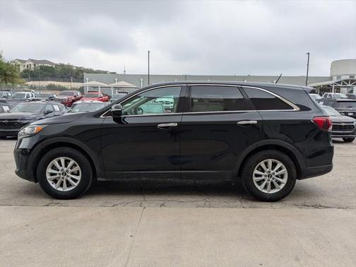 2019 Kia Sorento L