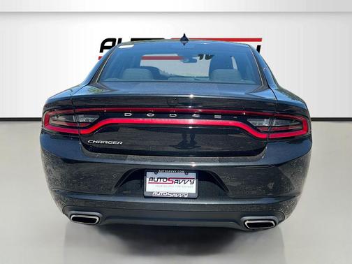 Pitch Black Clearcoat 2023 Dodge Charger SXT