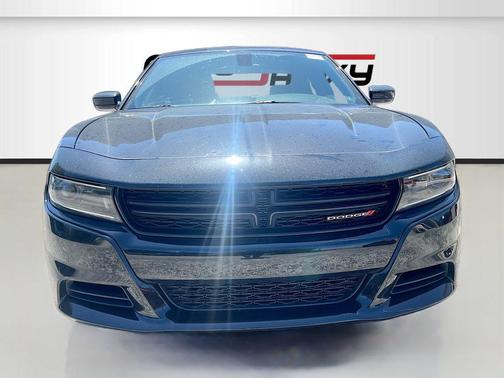 Pitch Black Clearcoat 2023 Dodge Charger SXT