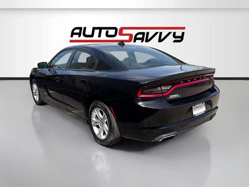 Pitch Black Clearcoat 2023 Dodge Charger SXT