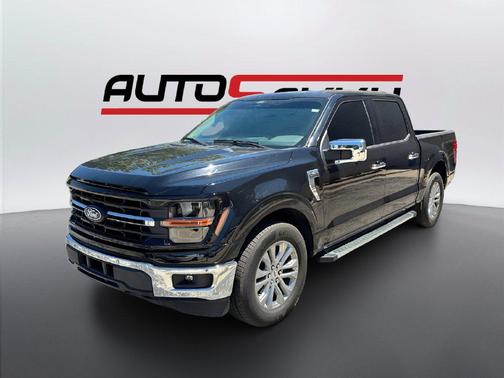 AGATE BLACK METALLIC 2025 Ford F-150 XLT