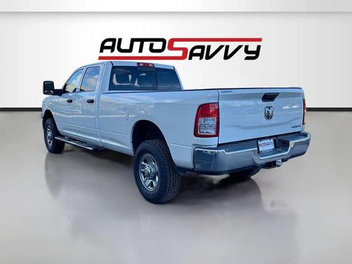 2024 RAM 2500 Tradesman Crew Cab 4x4 8' Box