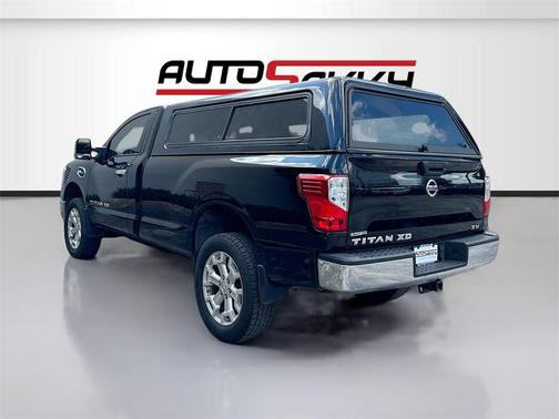 2017 Nissan Titan XD SV