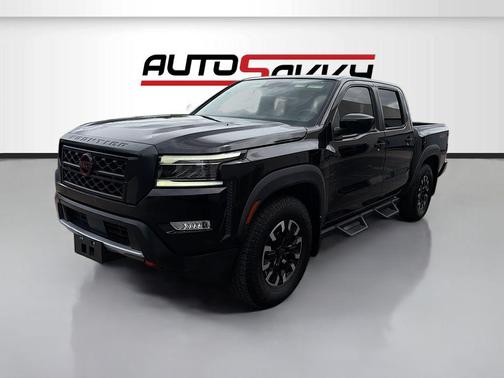 Super Black 2023 Nissan Frontier PRO-X