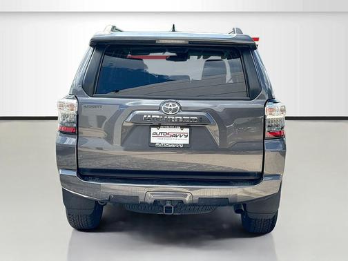Magnetic Gray Metallic 2021 Toyota 4Runner SR5 Premium