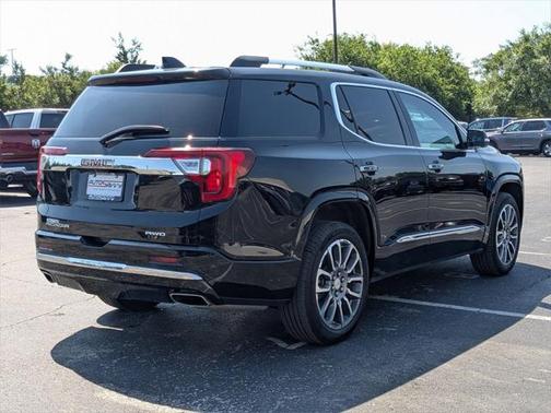 2021 GMC Acadia Denali