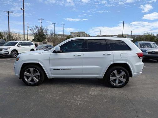 2021 Jeep Grand Cherokee Laredo
