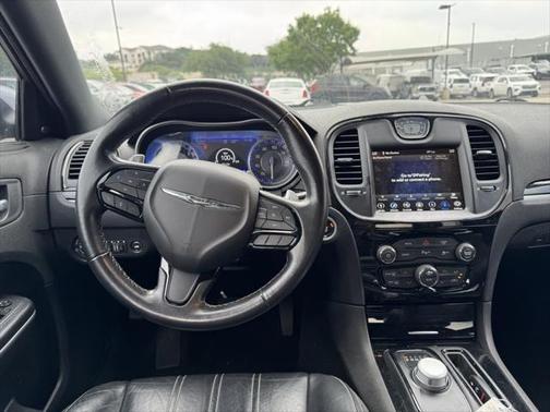2022 Chrysler 300 S