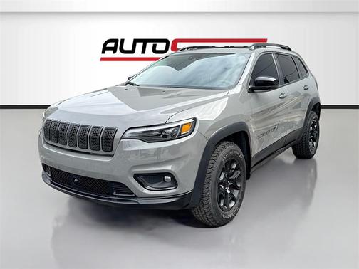 2022 Jeep Cherokee X 4x4