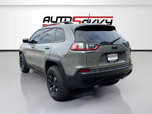 2022 Jeep Cherokee X 4x4