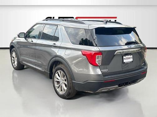 CARBONIZED GRAY METALLIC 2023 Ford Explorer XLT