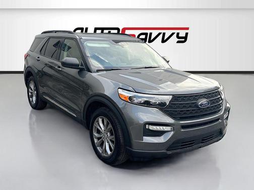 CARBONIZED GRAY METALLIC 2023 Ford Explorer XLT