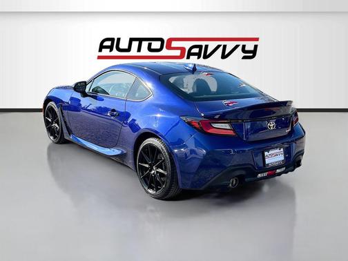 2025 Toyota GR86 Premium