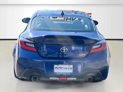 2025 Toyota GR86 Premium