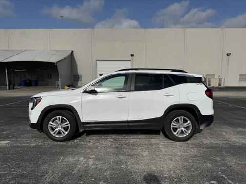 2022 GMC Terrain SLE