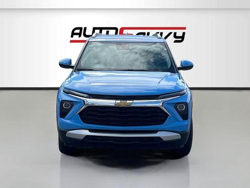Fountain Blue 2024 Chevrolet Trailblazer LT