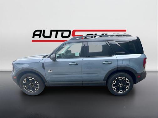 Azure Gray Metallic Tri-Coat 2025 Ford Bronco Sport Outer Banks