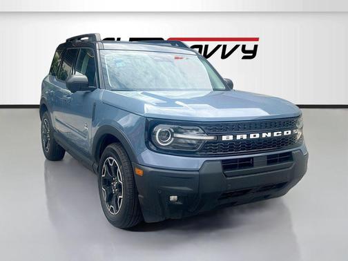 Azure Gray Metallic Tri-Coat 2025 Ford Bronco Sport Outer Banks