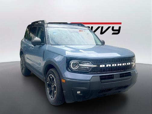 Azure Gray Metallic Tri-Coat 2025 Ford Bronco Sport Outer Banks
