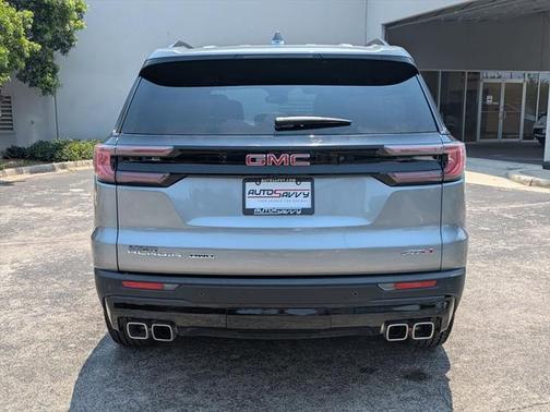 2024 GMC Acadia AWD AT4