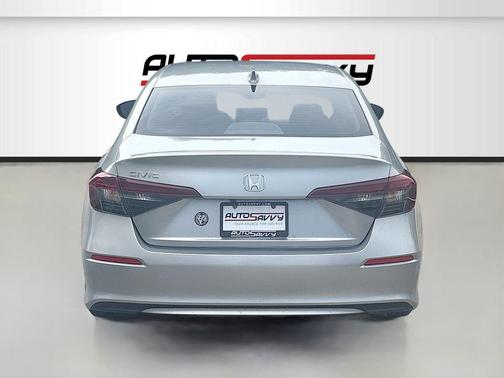 Solar Silver Metallic 2025 Honda Civic LX