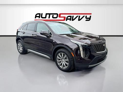 Garnet Metallic 2020 Cadillac XT4 Premium Luxury