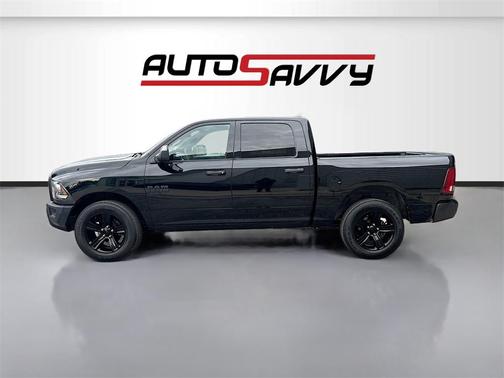 2023 RAM 1500 Classic Warlock Crew Cab 4x4 5'7' Box