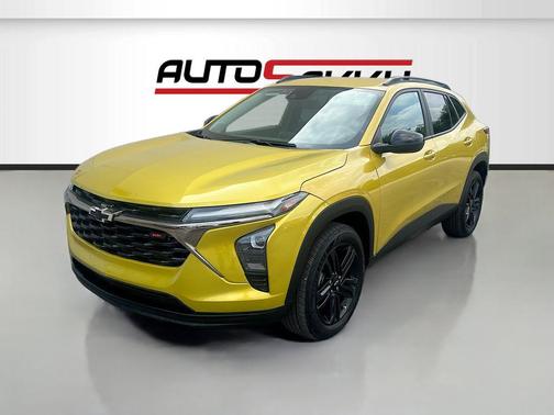 Nitro Yellow Metallic 2025 Chevrolet Trax FWD ACTIV