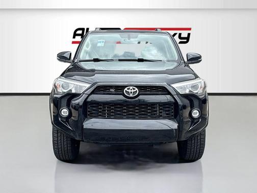 Midnight Black Metallic 2019 Toyota 4Runner SR5 Premium