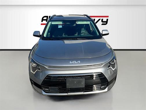 2024 Kia Niro Touring