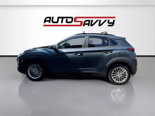 2021 Hyundai KONA SEL