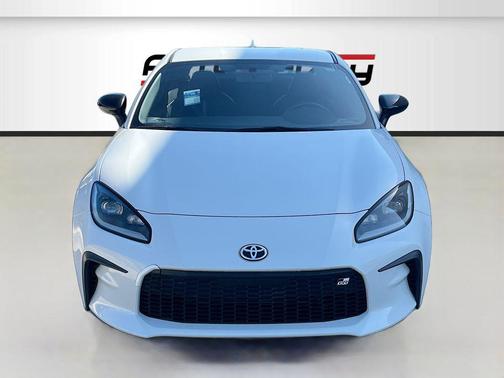 2023 Toyota GR86 Premium